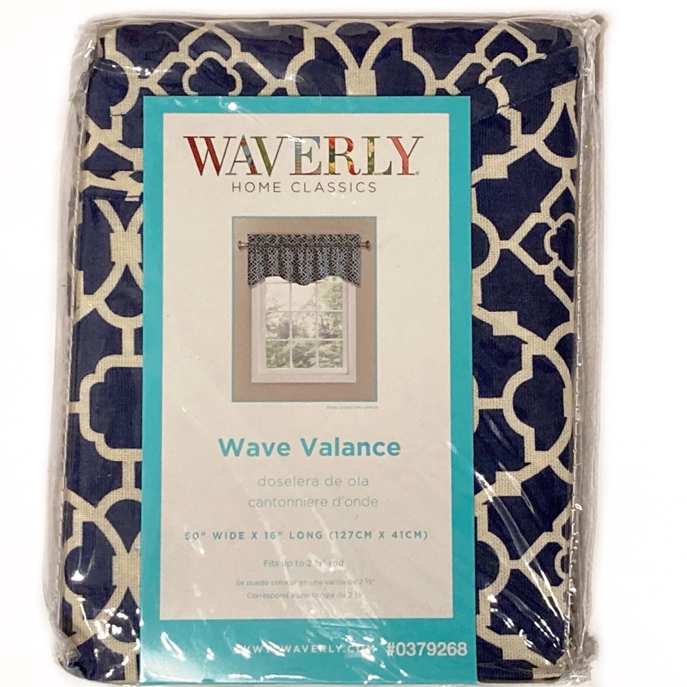 New Waverly Valance Blue Lovely Lattice Pattern